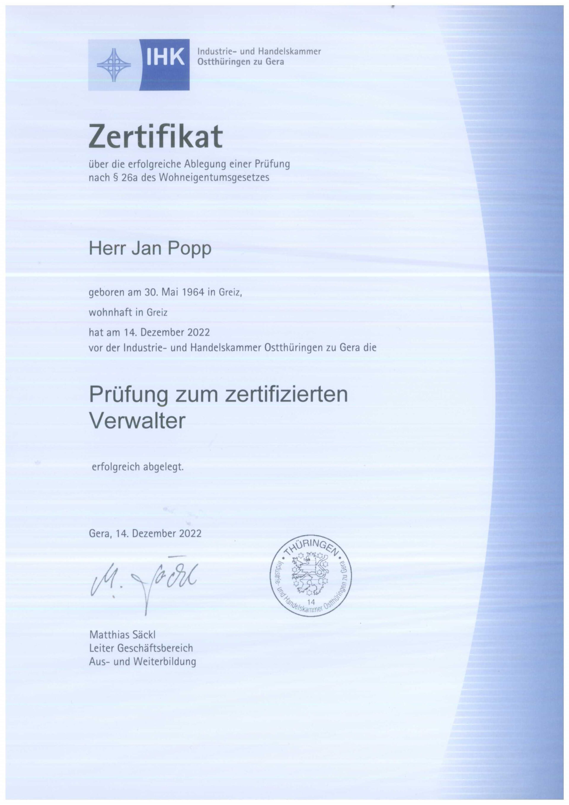  Zertifikat mit Siegel auf strukturiertem Hintergrund