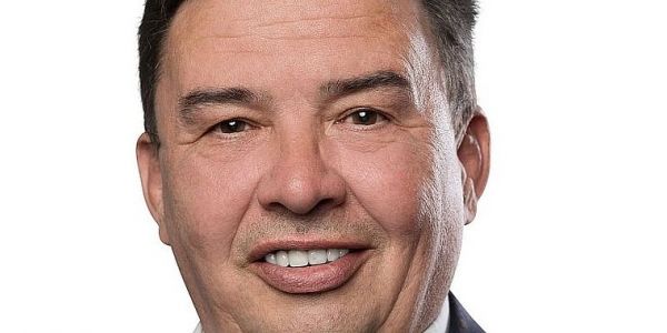  Fassade oder Schild des Maklerbüros „Popp Maklerbüro“